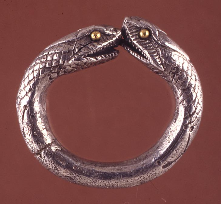 Silver ring, Roman, 1st century, from The British Museum.jpg