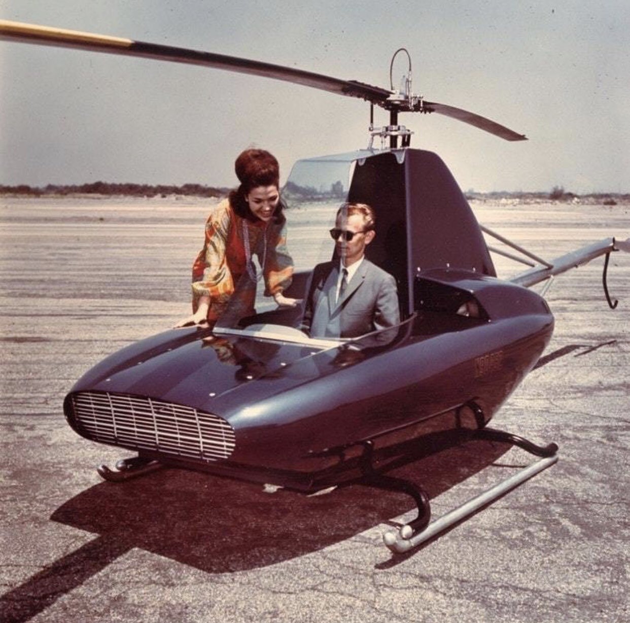 1958 Schramm Javelin, an American single-seat light helicopter sold as a kit by RotorWay International. It was estimated you could assembly one in about 2000 hours.jpg