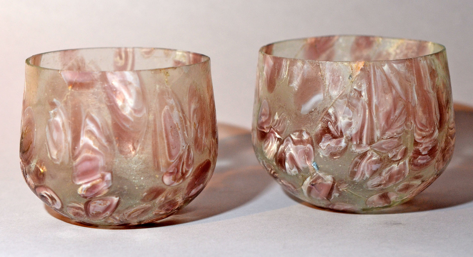 Rare matched pair of Roman splashed glass cups, 1st century AD.png