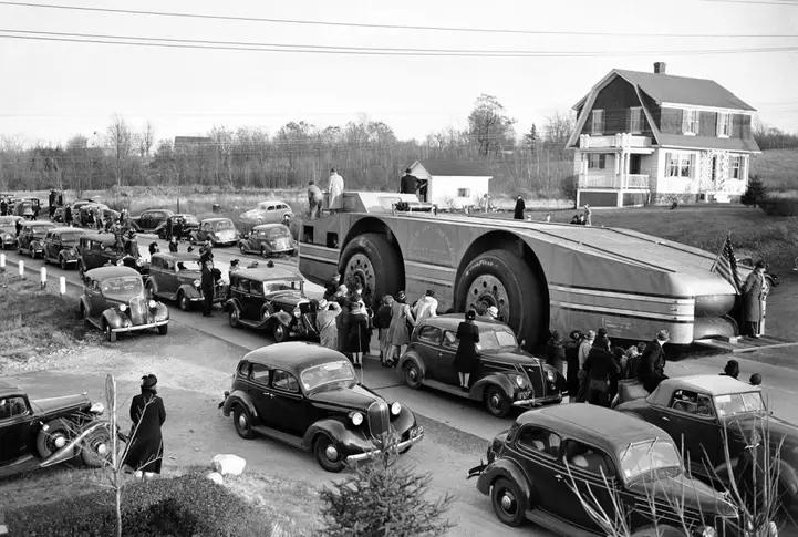 Admiral Byrd's snow cruiser passing through traffic, Framingham, Massachusetts, November 12, 1939.jpg