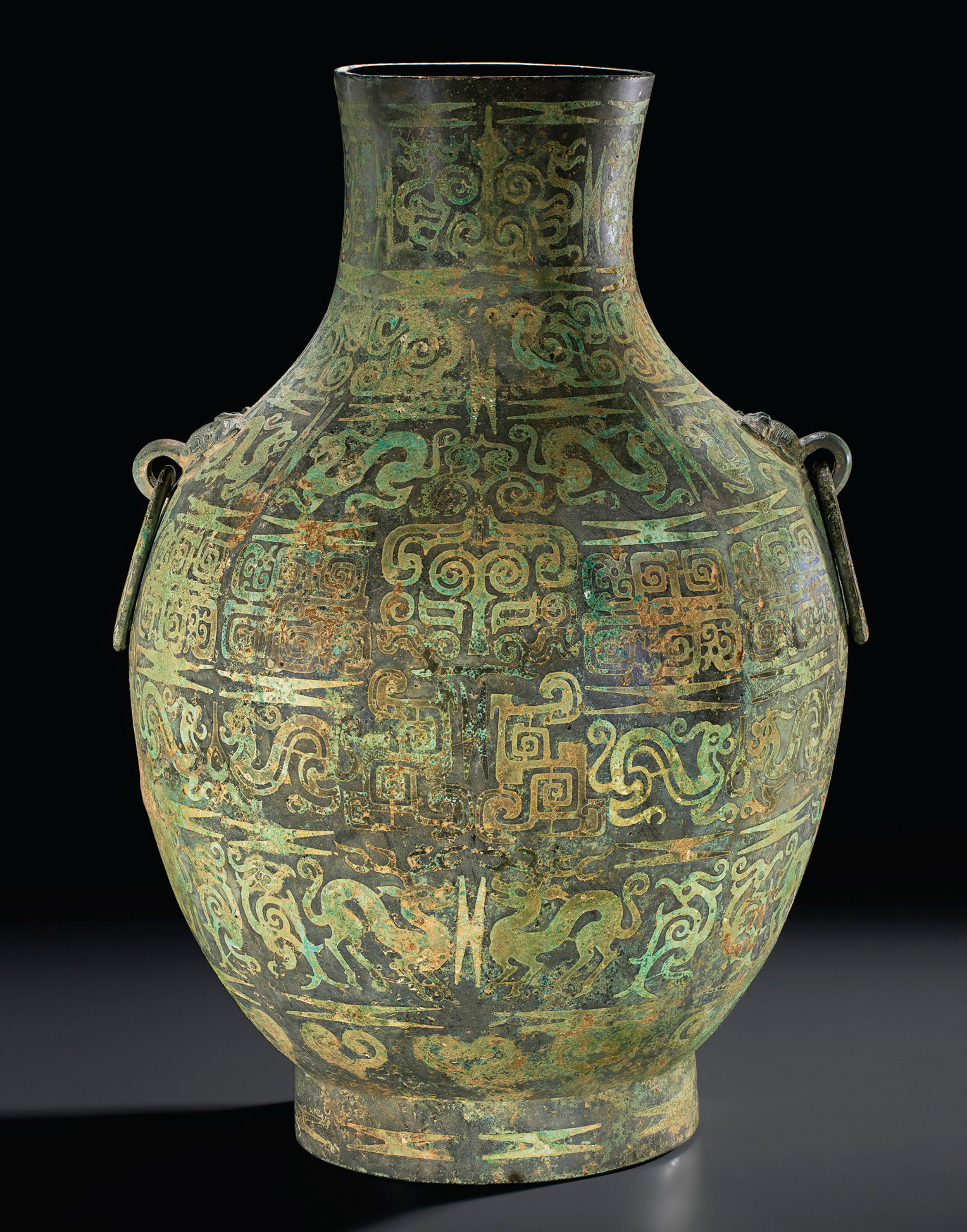 Bronze vessel with copper inlay patterns. China, Warring States, 475-221 BC.jpg