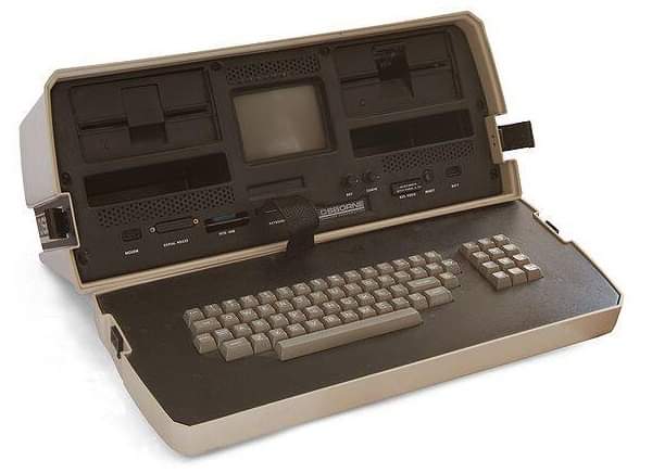 Osborne, the first laptop computer, 1981.jpg