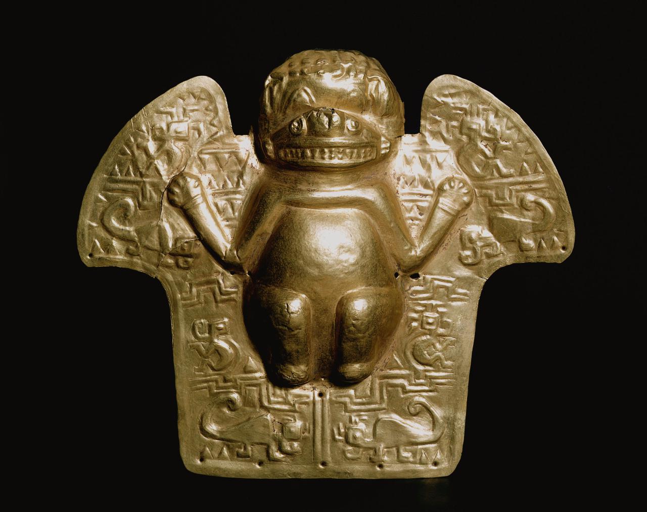 Gold bat-pectoral, Tolita Tumaco culture (Colombia and Equador), circa 1st to 6th century.jpg