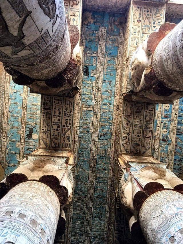 The ceiling of the 2000 years old hypostyle hall of the temple of Hathor in Dendera, Egypt.jpg