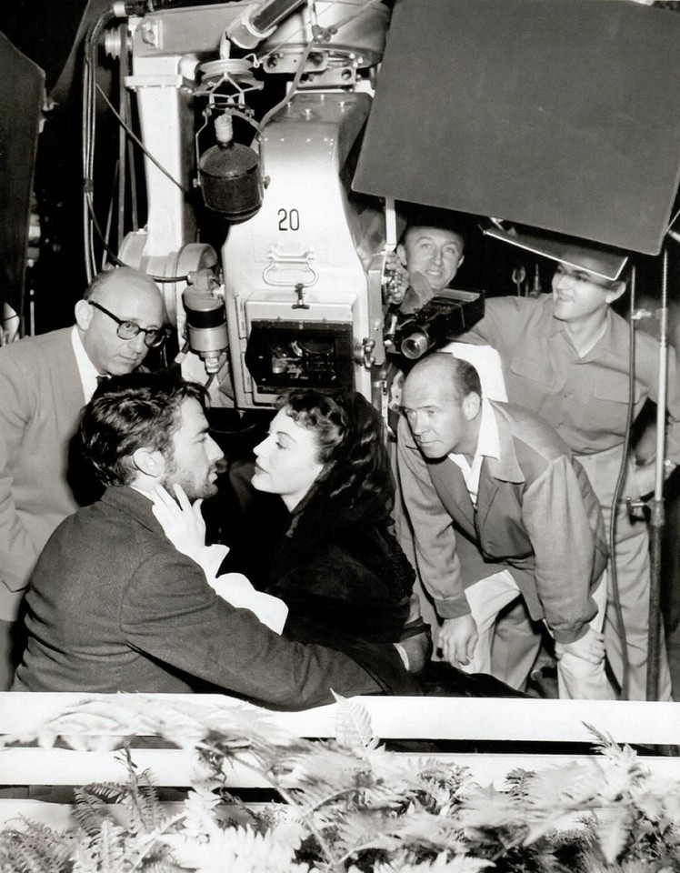 Director Robert Siodmak and actors Gregory Peck and Ava Gardner during the making of The Great Sinner (1949).jpg