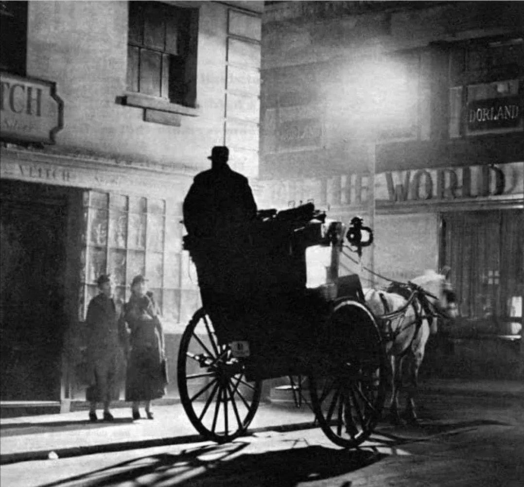 During and even after WW2- a Hansom cab, London 1946.jpg