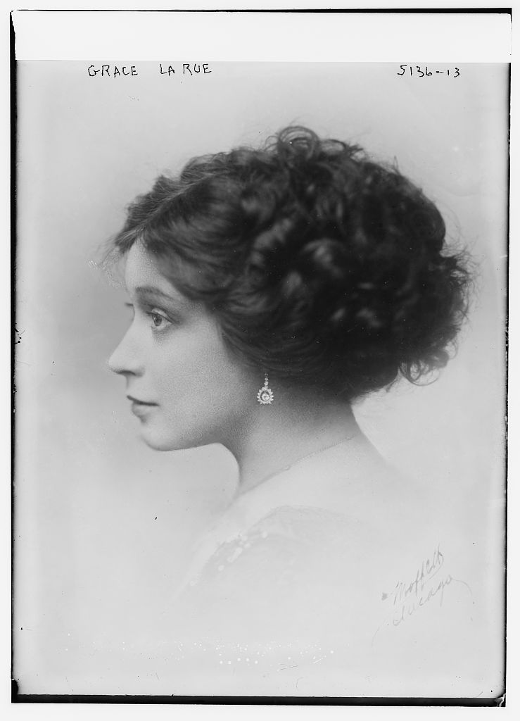 Vaudeville singer and movie actress Grace La Rue, c. 1920.jpg