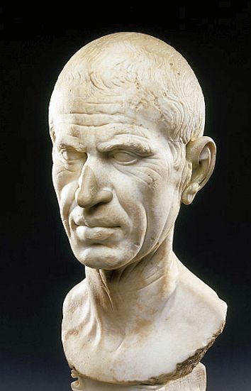 Roman realistic marble portrait of a man. Dated back to circa mid 1st century BCE.jpg