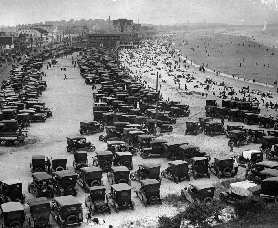 4th of July, 1920, on Nantasket Beach in Hull, Massachusetts.jpg