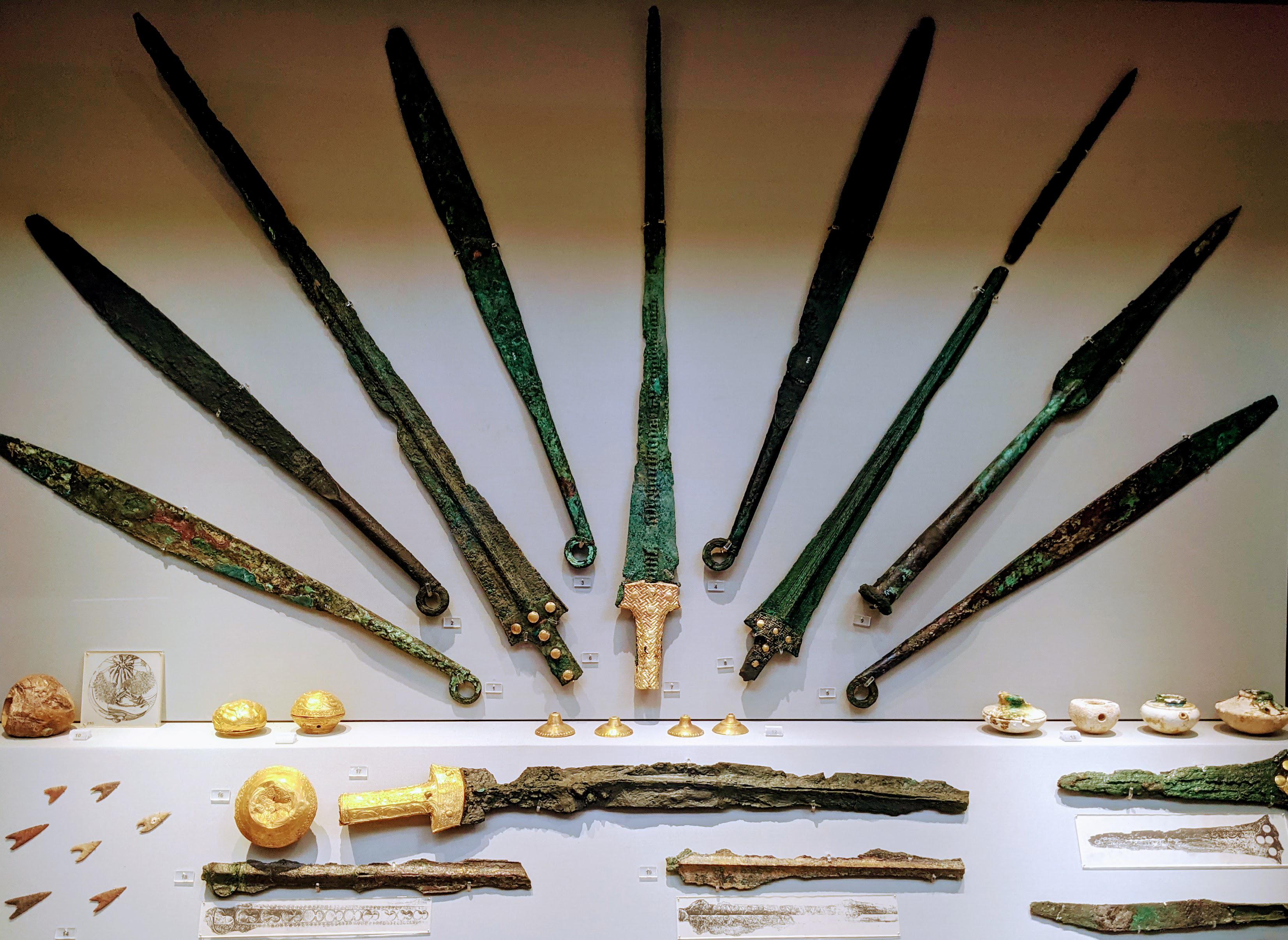 Bronze Mycenaean weapons, over 3,500 years old.jpg