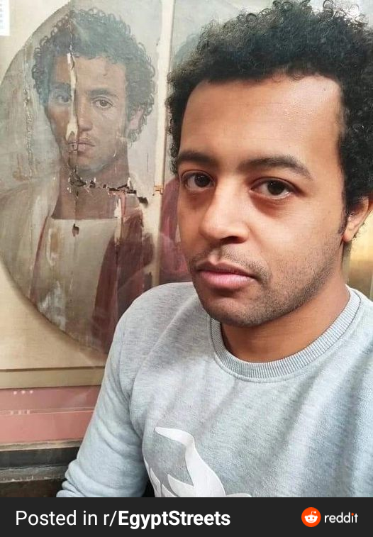 A present Egyptian beside one of his ancestors drawn 2000 years ago. Fayuom Portraits, Egyptian Museum in Cairo.png