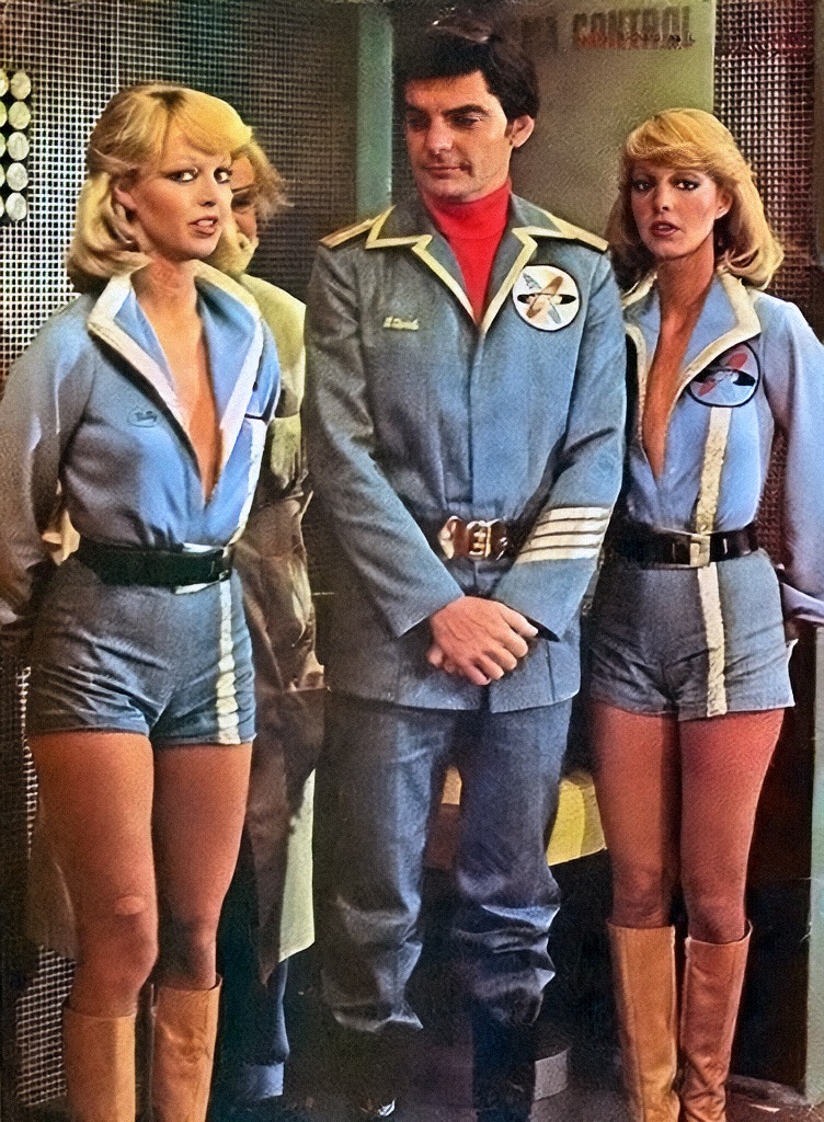 Quark (1977). Science fiction sitcom.jpg