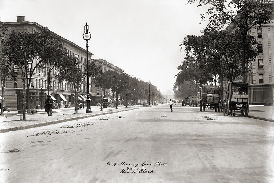 Jerome Avenue in the Bronx circa 1900s.jpg