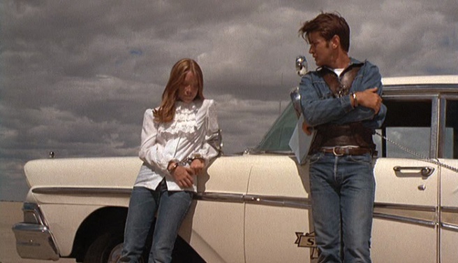 Martin Sheen & Sissy Spacek In Badlands (1973).jpg