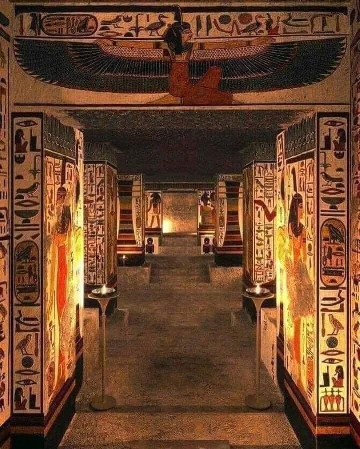 Tomb of queen Nefertari Meritenmut, 1300-1256 BC, 19th dynasty. Royal Wife of Ramses II (the Great). Valley of the Kings, Egypt.jpg
