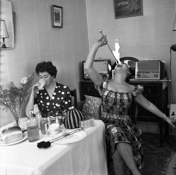 Jasmine Trevanna at home in Cricklewood, London, 1961.jpg