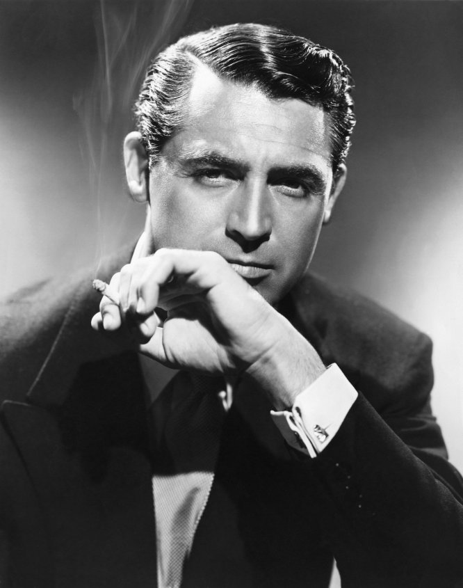 1943 Cary Grant.jpg