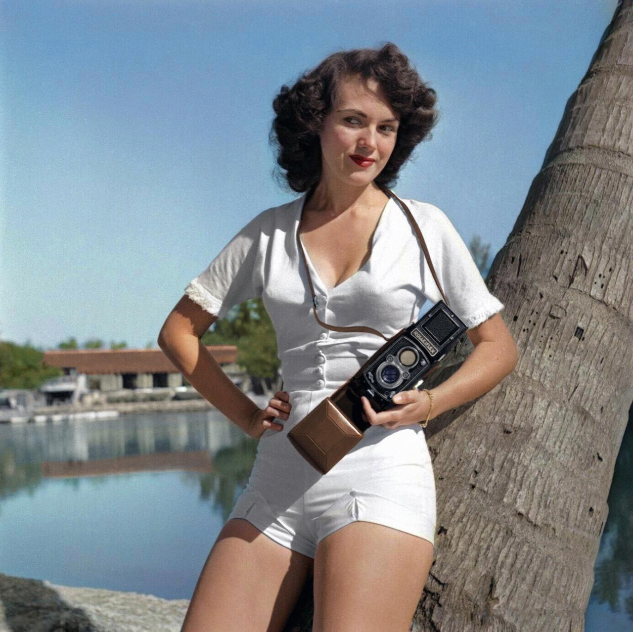 Bunny Yeager self portrait, early 1950s. Colorized.jpg