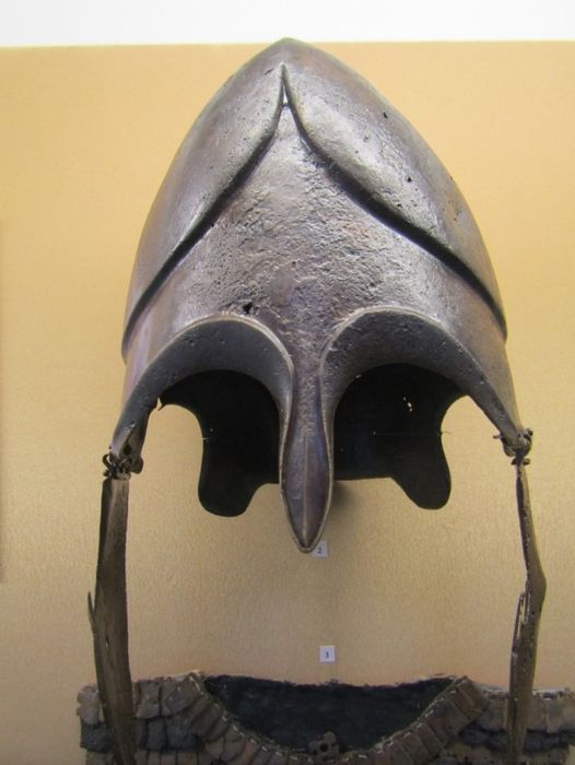 Chalcidian type helmet found in Ukraine, circa 500 BC.jpg