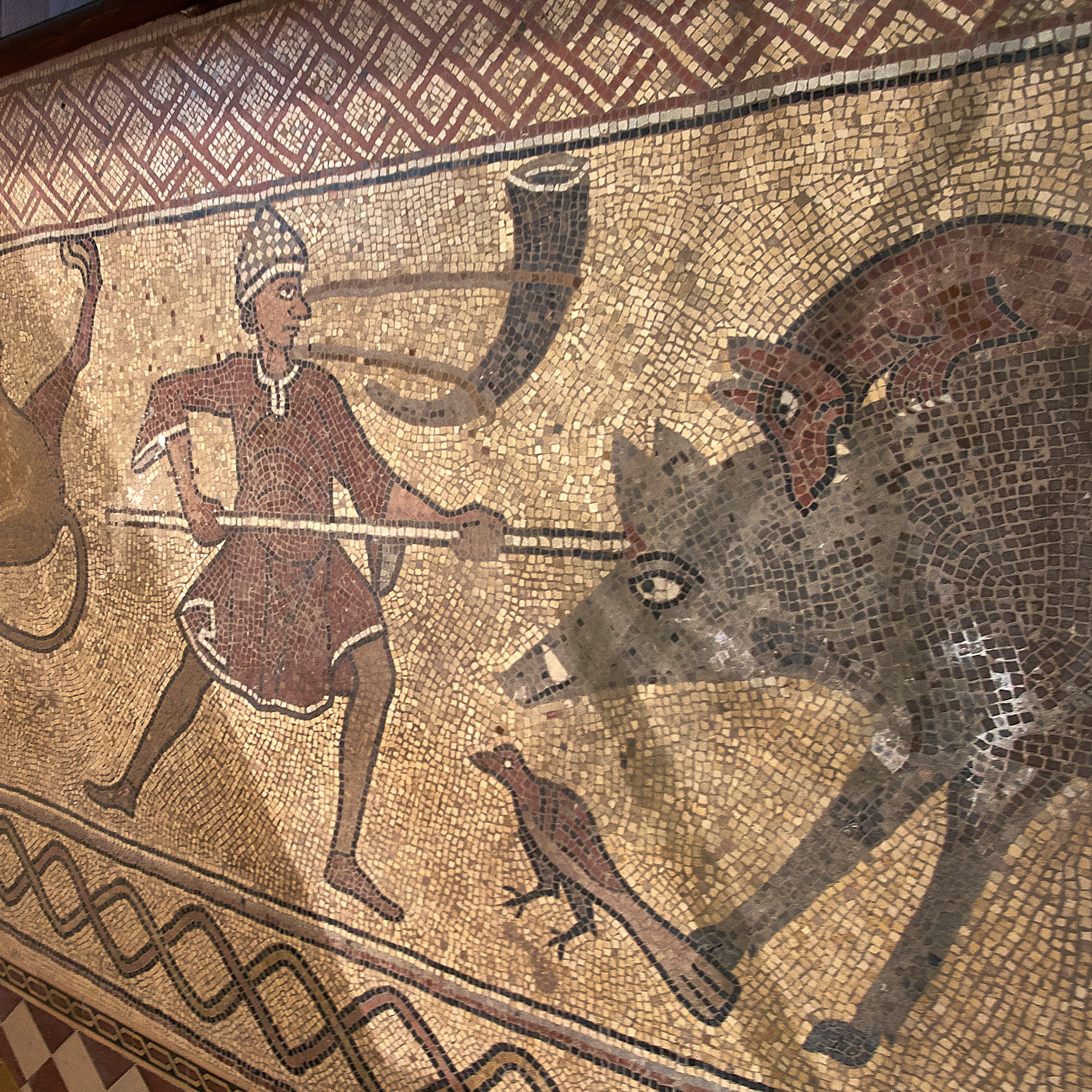 Mosaicos en la Catedral, Lescar.jpg