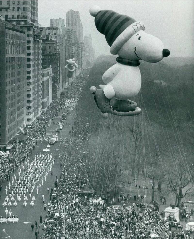 Thanksgiving Day Parade 1970's.jpg