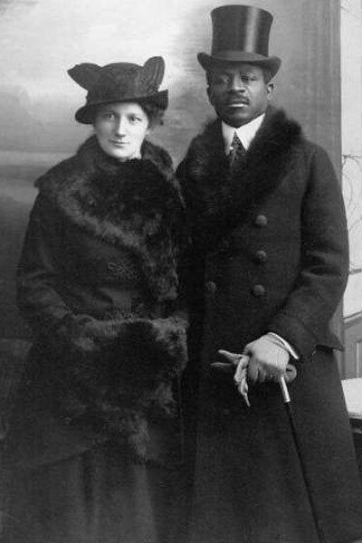 Couple, Berlin ca. 1914.jpg