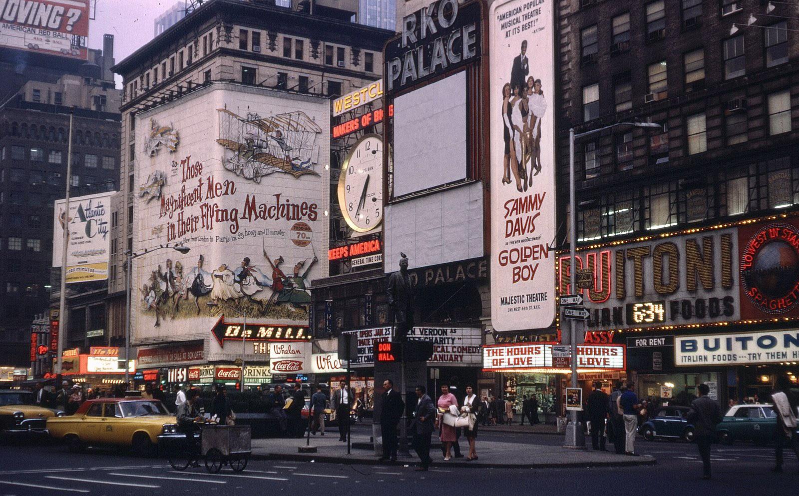 1965 - NYC - 46th & 7th Ave - RKO Palace.jpg