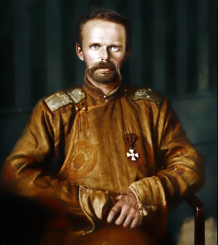 Генерал-лейтенант барон Роман Федорович фон Унгерн-Штернберг в Иркутске на допросе в штабе 5-й советской армии. 1—2 сентября 1921 года.jpg