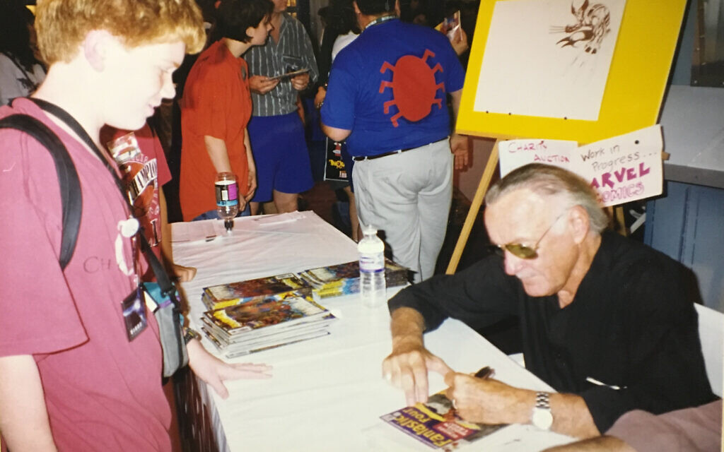 ‘True Believer’ author Abraham Riesman and Stan Lee at the Wizard World comic-con in Rosemont, Illinois, circa 1998. (Margaret Ross).jpg