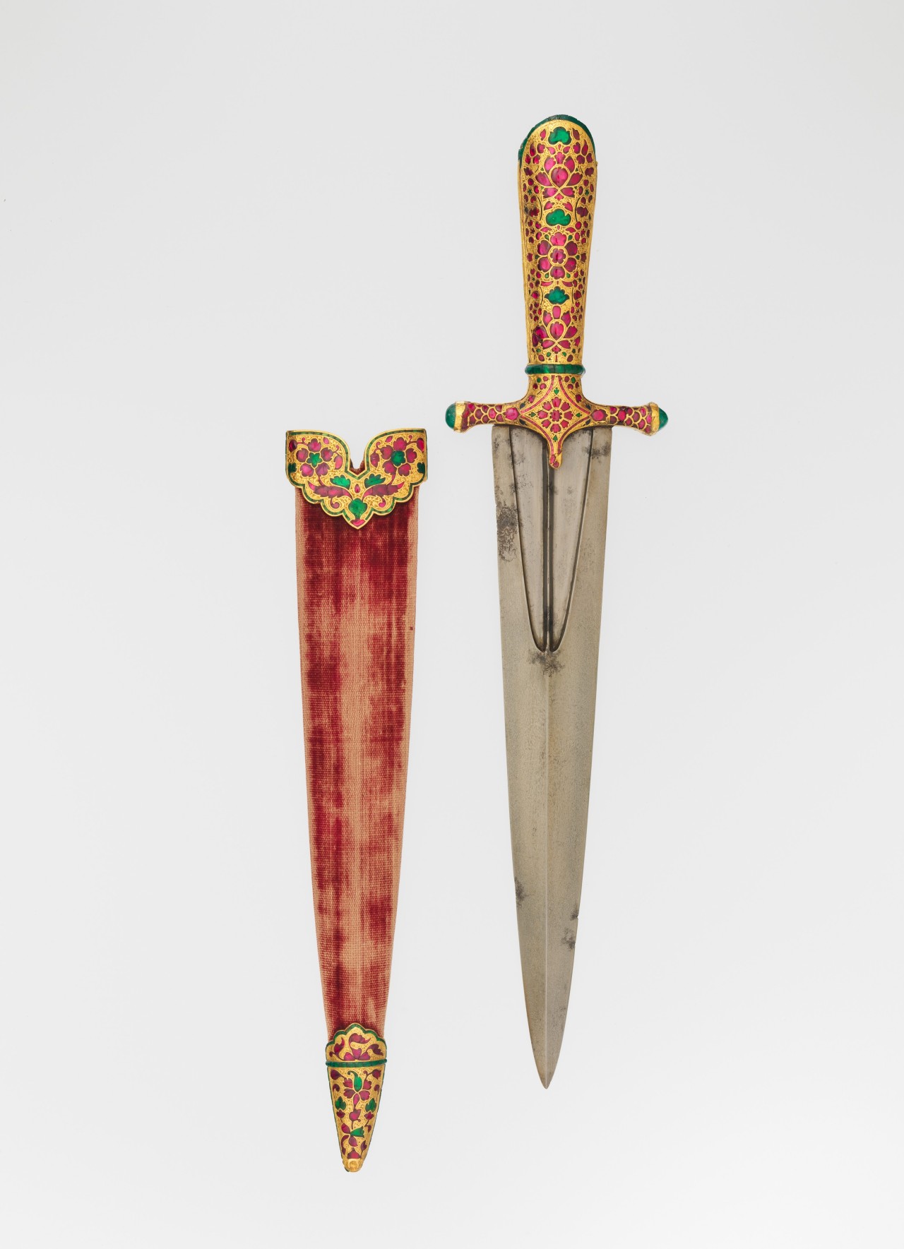 A Mughal Empire Dagger adorned in gold, emeralds and rubies, 1600's India. The Metropolitan Museum of Art.jpg