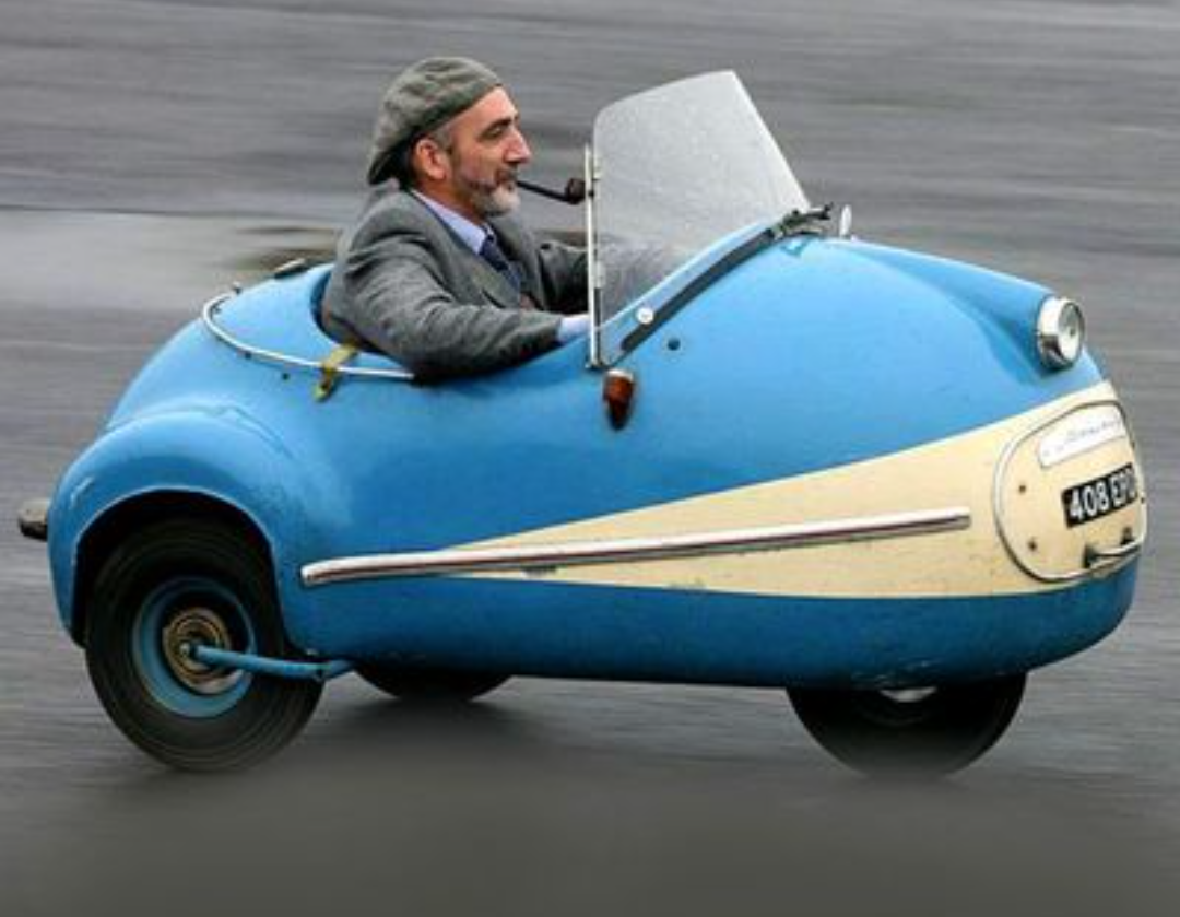 The Brütsch Mopetta was invented in the ‘50s by a Egon Brütsch, who noticed roads were getting crowded and thought they would be the solution. Only 14 models were made.png