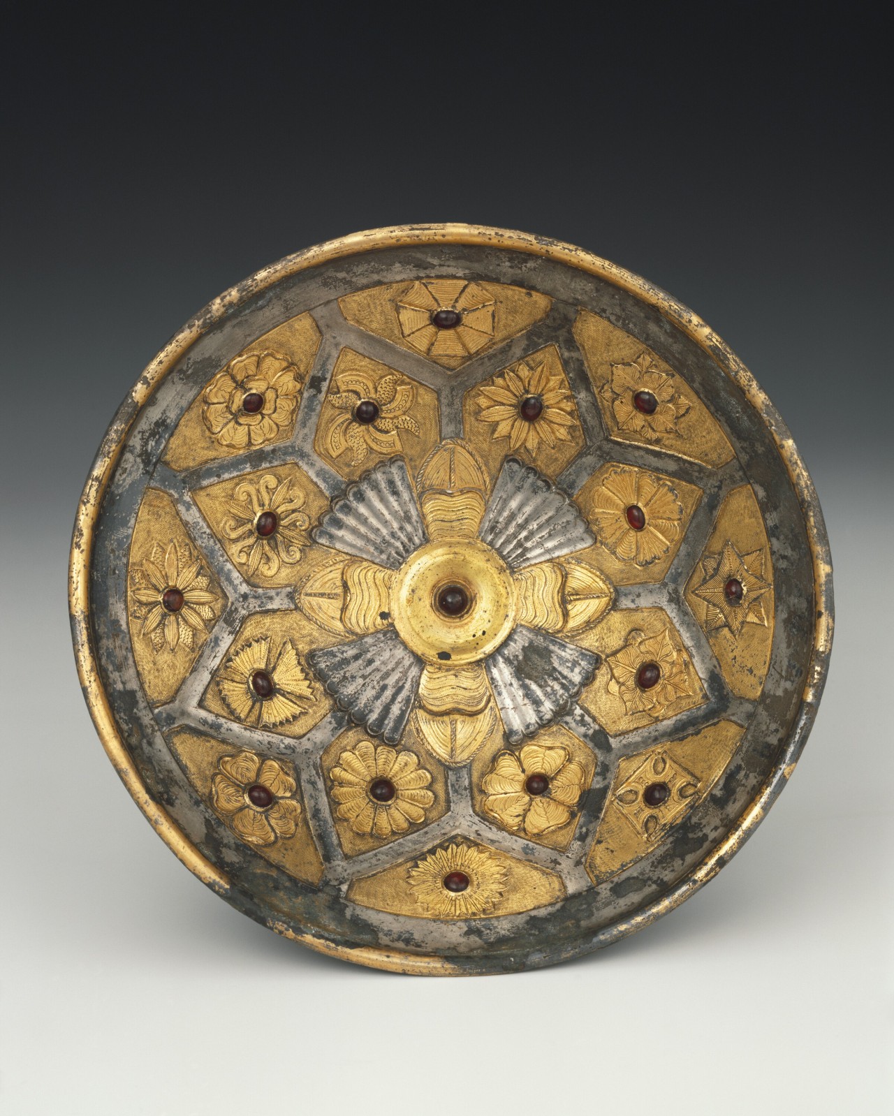 Gilded silver bowl studded with garnets, Parthian Empire (Iran), 1st century BC, from the J. Paul Getty Museum.jpg