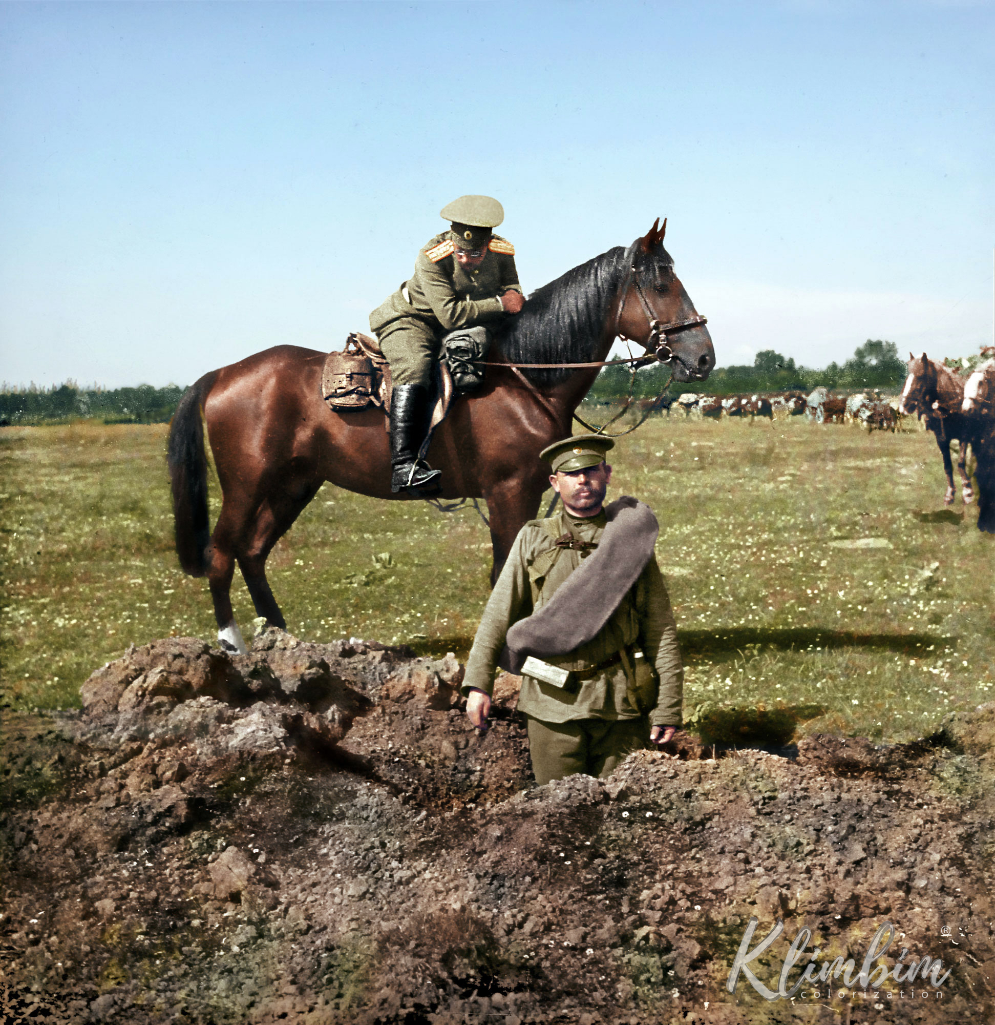 Воронка от снаряда 1914.jpg