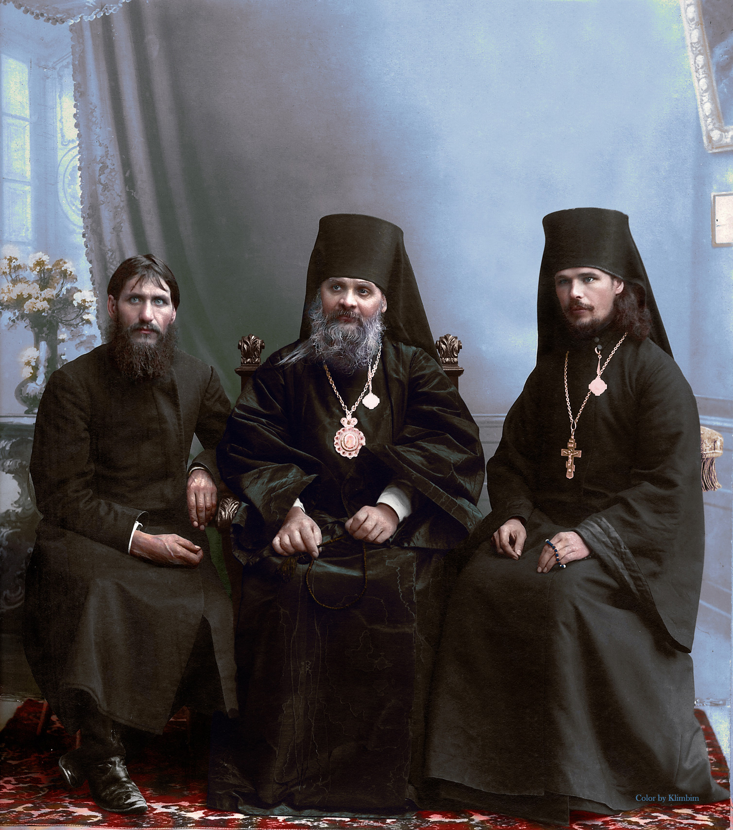 Григорий Распутин, епископ Гермоген и иеромонах Илиодор (в миру Сергей Труфанов) в Царицыне.1909.jpg