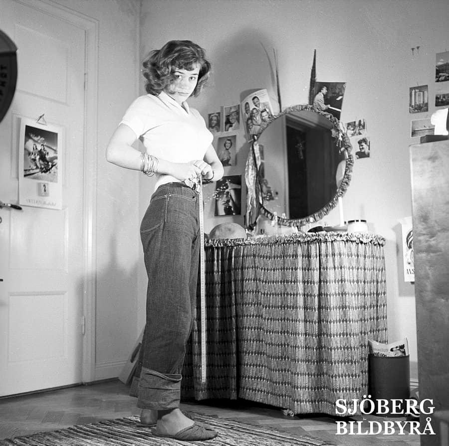 Swedish actress Harriet Andersson in 1952.jpg