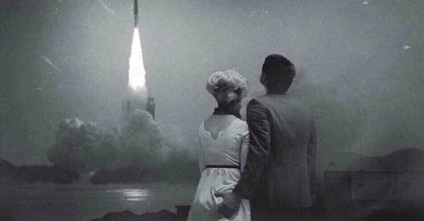 A couple watching the Apollo 8 launch in 1968.jpg
