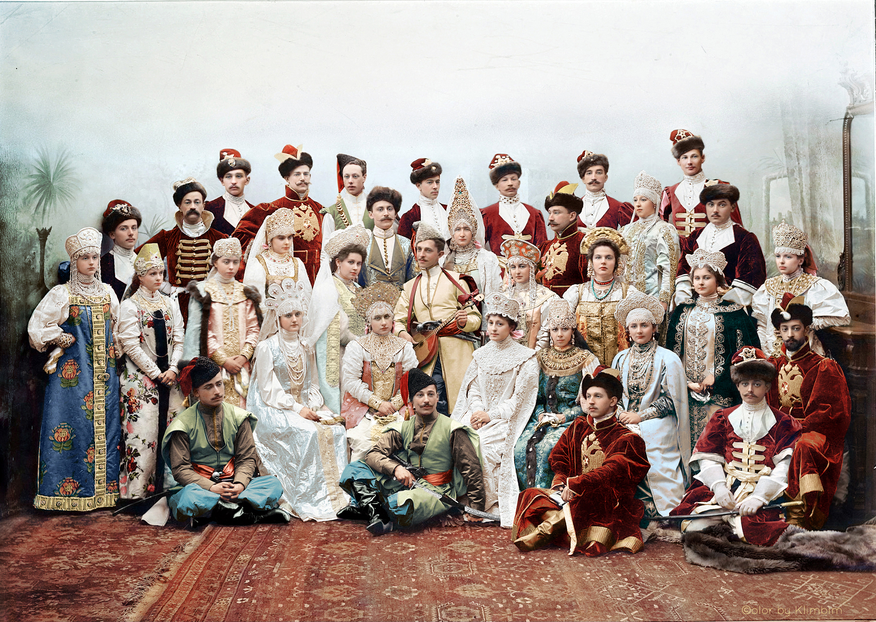 Костюмированный бал 1903 года - Winter Palace Costume Ball, St. Petersburg 1903.jpg
