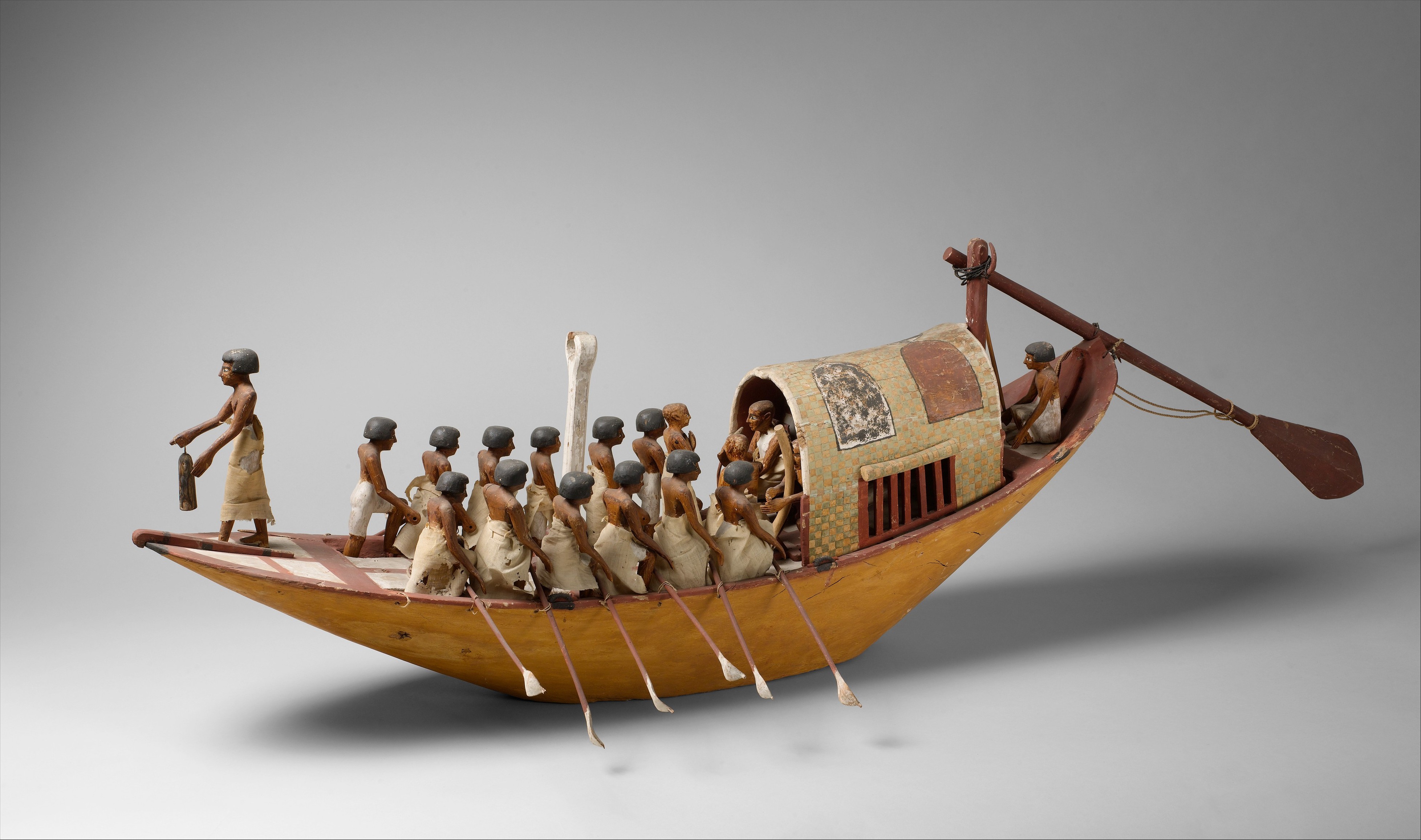 Egyptian riverboat model from ~1980 BC.jpg