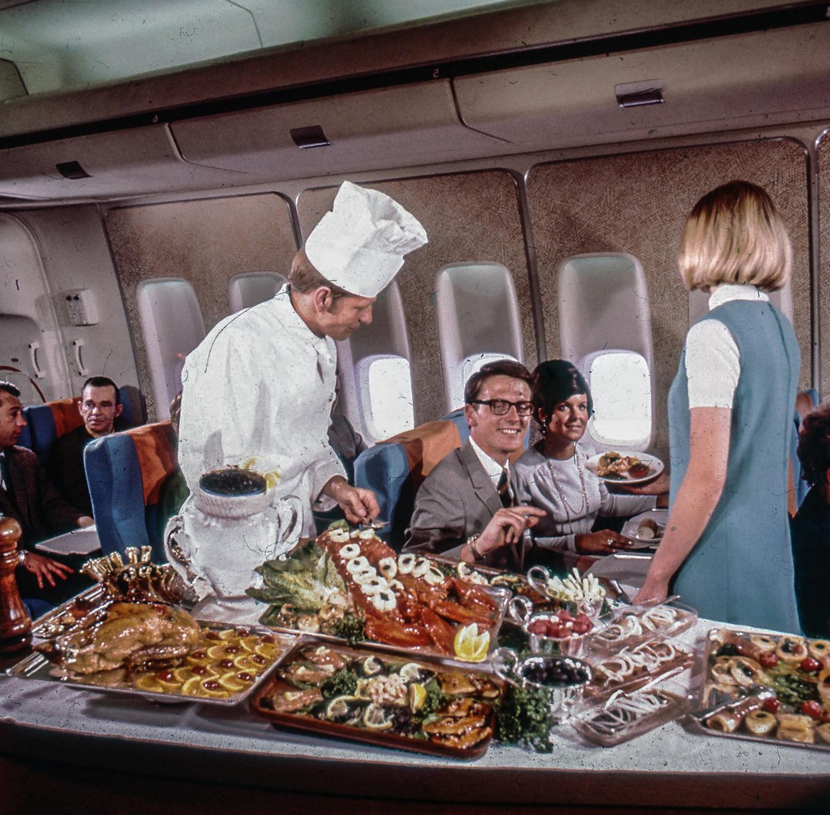 Dinner served onboard SAS Huge Viking, 1972.jpg