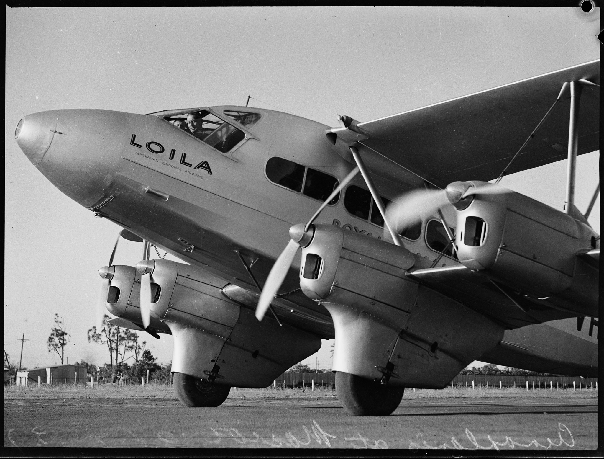 Loila, Australian National Airways, de Havilland aeroplane, Mascot, Sydney, 24 April 1937.jpg