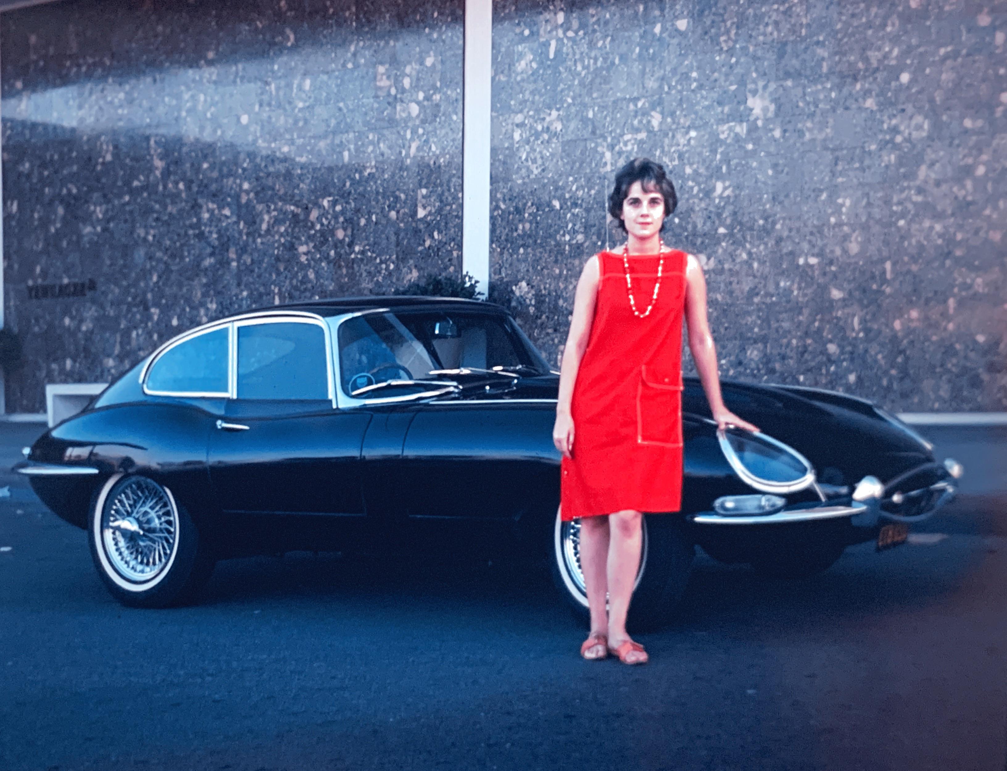 Jaguar 1965.jpg