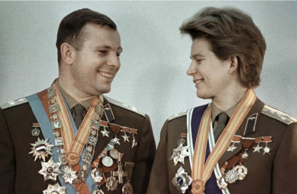 Soviet Cosmonauts Yuri Gagarin and Valentina Tereshkova, the first man and first woman in space, photographed with their medals in 1963.png
