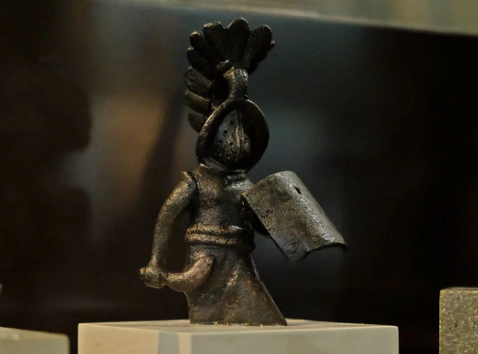 Roman statuette of gladiator thraex. The object dates to the 2nd century CE, found in Dubljani in Bosnia and Herzegovina. The facility is located in the National Museum of Serbia in Belgrade.jpg