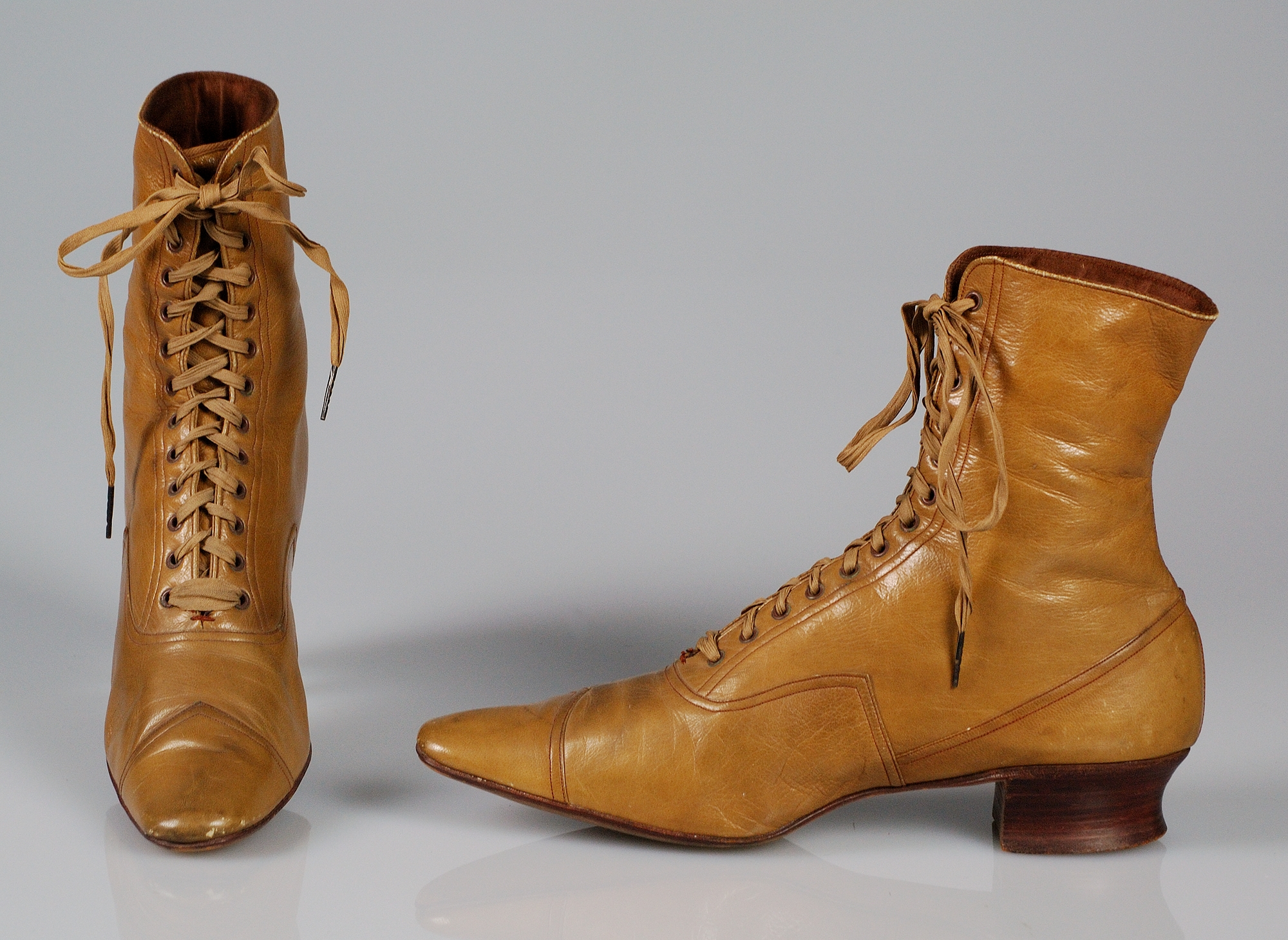 Boots. American, 1890–1895.jpg