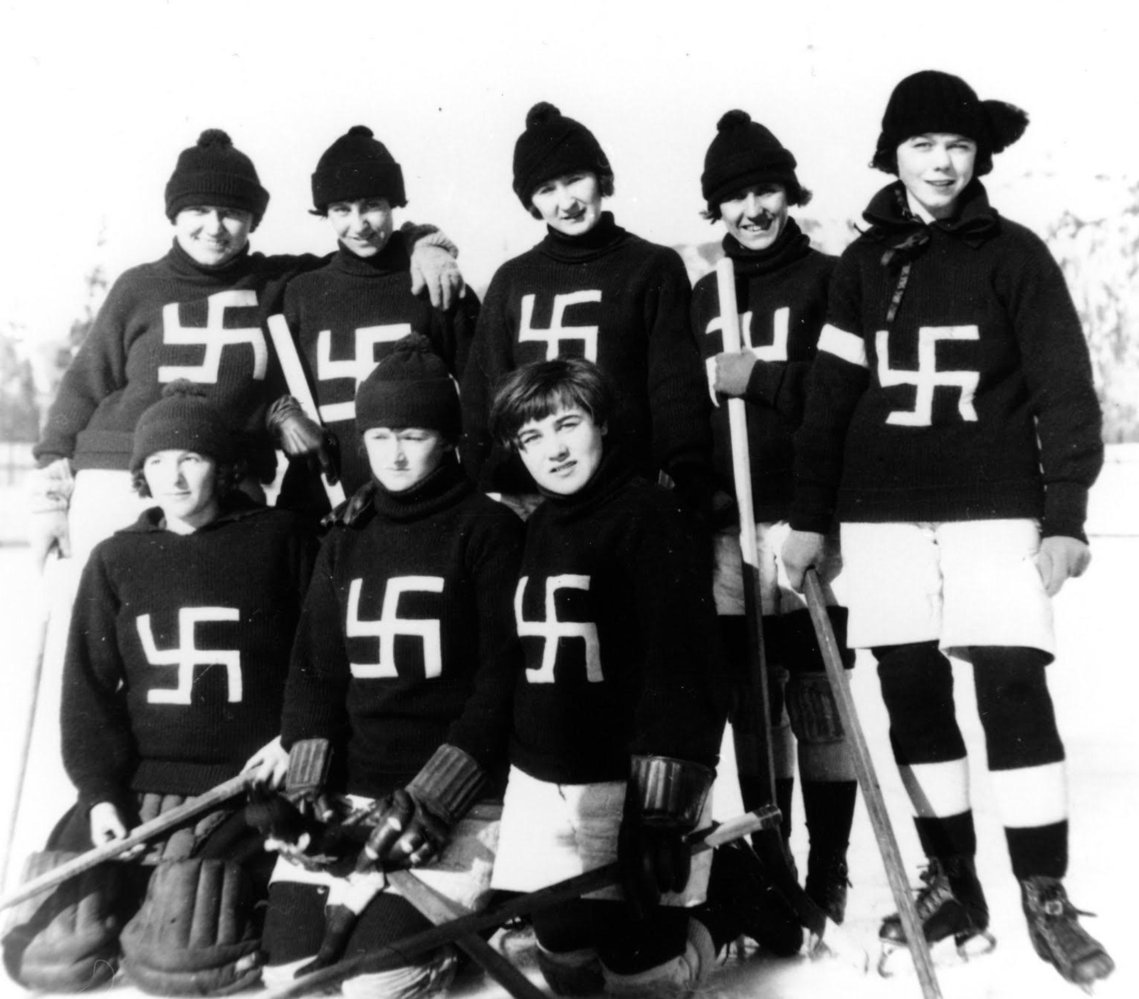The Fernie Swastikas, Canadian Hockey team, 1922.jpg