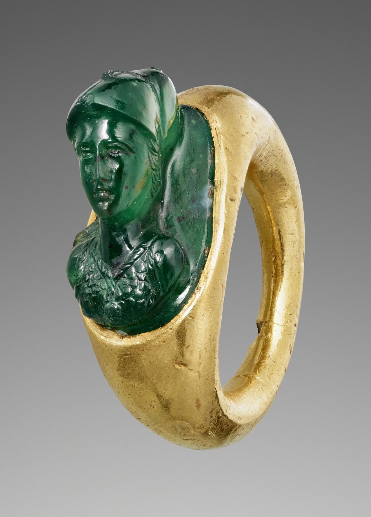 An emerald cameo of Goddess Minerva, set into a gold ring. Rome, 1st century A.D..jpg