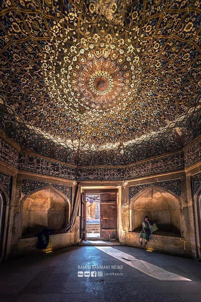 Vakil school class room - shiraz, iran, 19th century.jpg