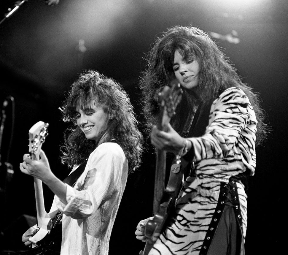 Susanna Hoffs and Michael Steele of The Bangles, 1987.jpg