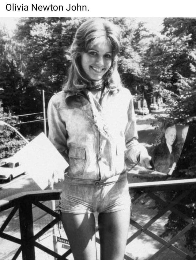 Olivia Newton-John 1970’s.jpg