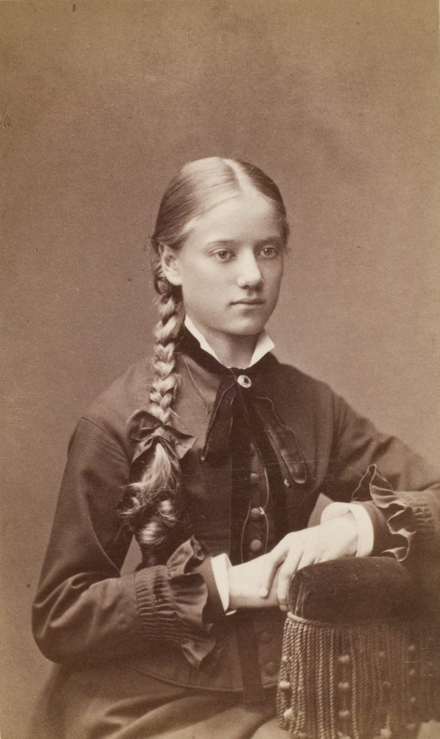 Young Anna Sofia Sahlstén (Finnish painter), 1877.jpg